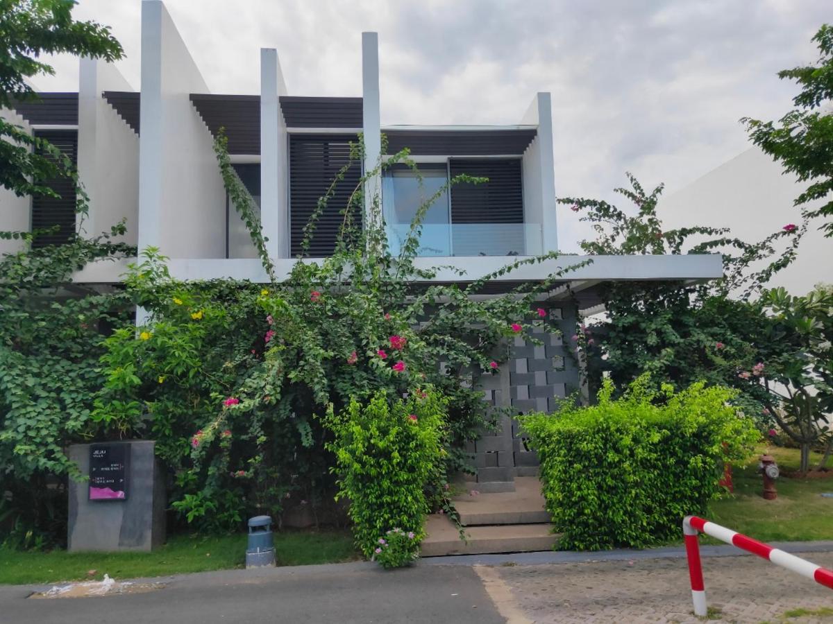 Villa Bien - Resort Oceanami - Long Hai - 3 & 4 Phong Ngu Exterior foto